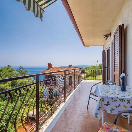 2 Bedroom Lovely Apartment In Lovran Bagian luar foto